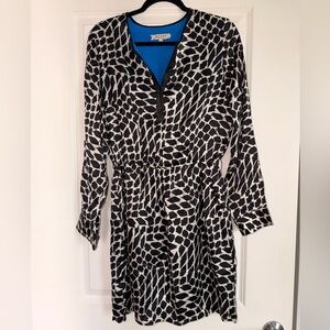 WYATT Women’s Silk Black and White Patterned Dress size Medium